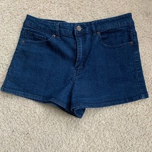 Juniors/Girls Forever21 Denim Shorts/31 in.Waist